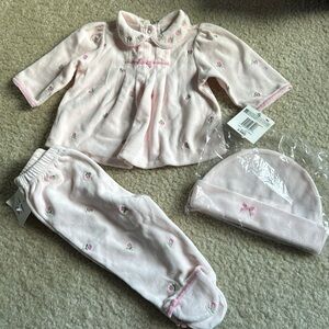 First Impressions 3 piece matching pink velour rose outfit NWT
